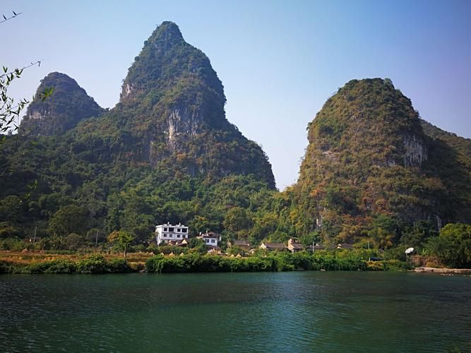 叠彩区：漓江山水屏障下的社区防控样本