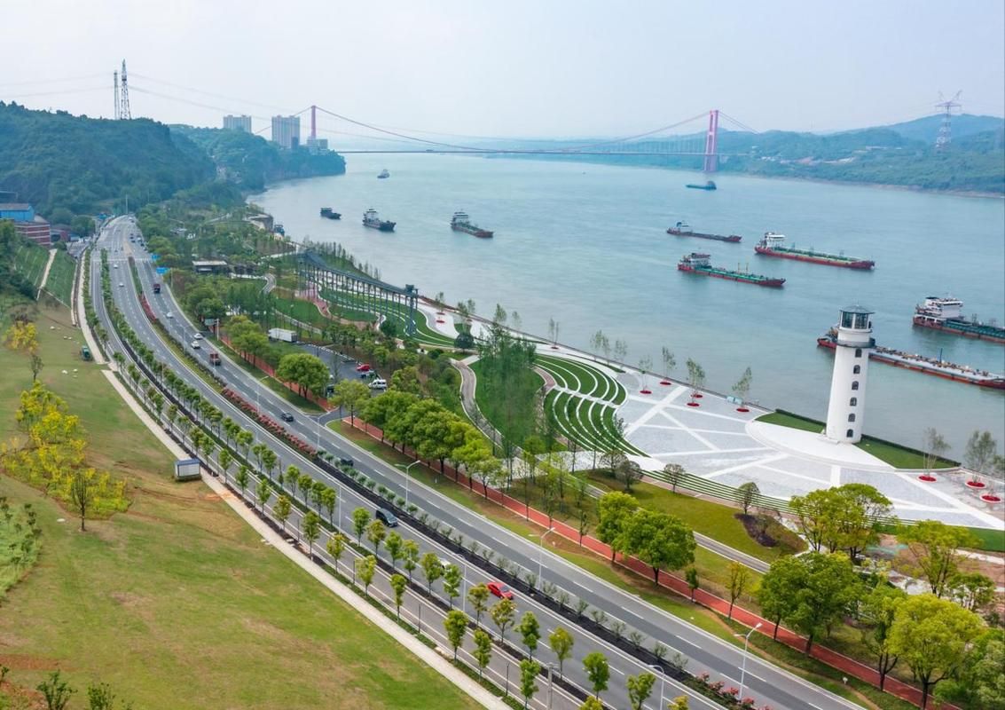 望江：长江岸线交通枢纽的防疫承压与破防时刻