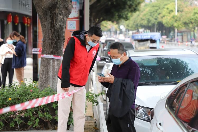 31省区市新增12例本土确诊，龙海疫情最新消息_6532