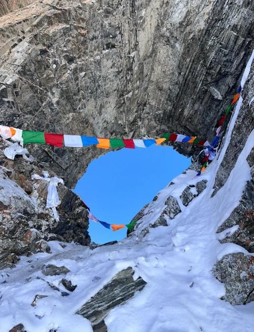 高原小城疫情观察：小金县地理屏障下的防控实践