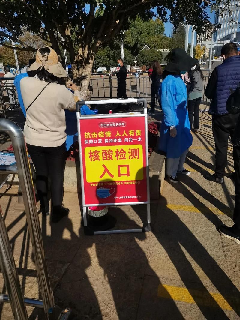 【三门湾畔的防疫坚守：沿海小城的疫情压力测试】