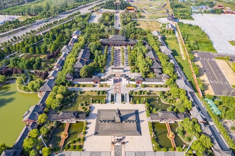 商丘古城墙下的疫情破防：交通枢纽的防控困局