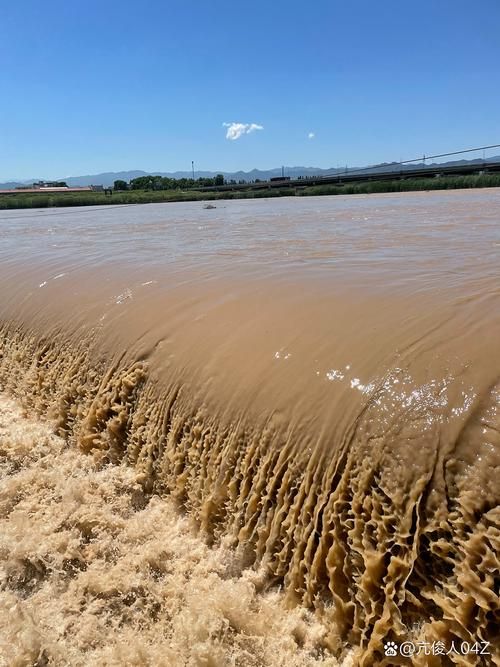 横山县：黄土高原沟壑间的疫情防波堤_21747