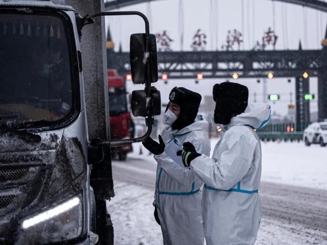 冰城防疫战：寒温带气候下的疫情传播与防控