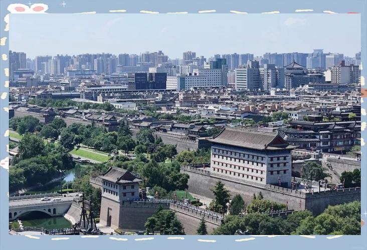 【西安疫情：古城墙下的防控挑战与地理屏障】