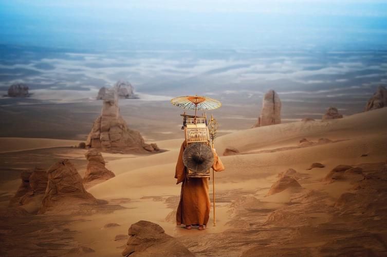 敦煌：戈壁绿洲的疫情防线与流动挑战