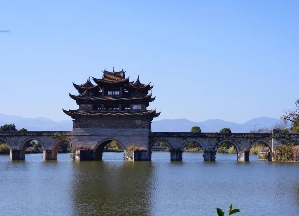 建水古城：滇南交通枢纽下的疫情破防与地理屏障_39406