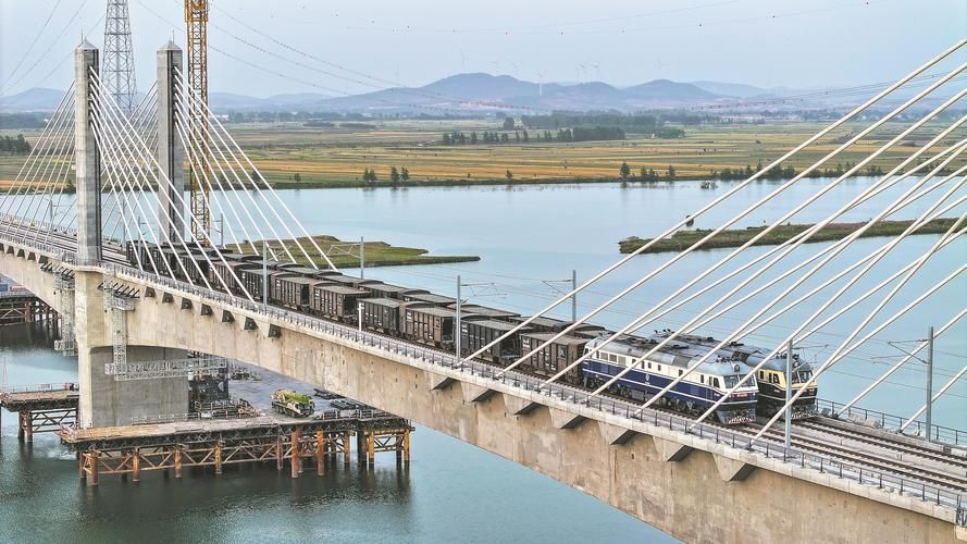 樊城疫情观察：汉江交通枢纽下的防控压力测试