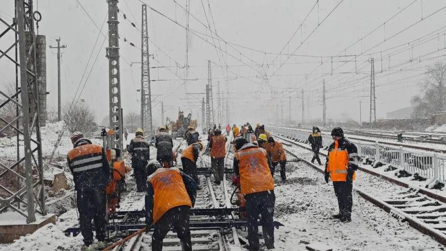 鞍山：钢铁之城的防疫韧性——工业重镇如何构筑疫情防线