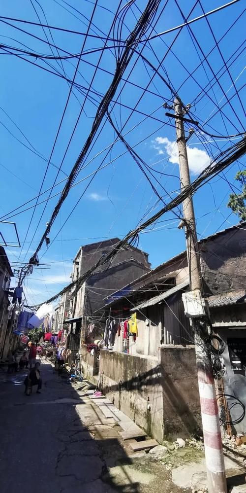 浦口：长江天堑与城中村交织下的防疫样本