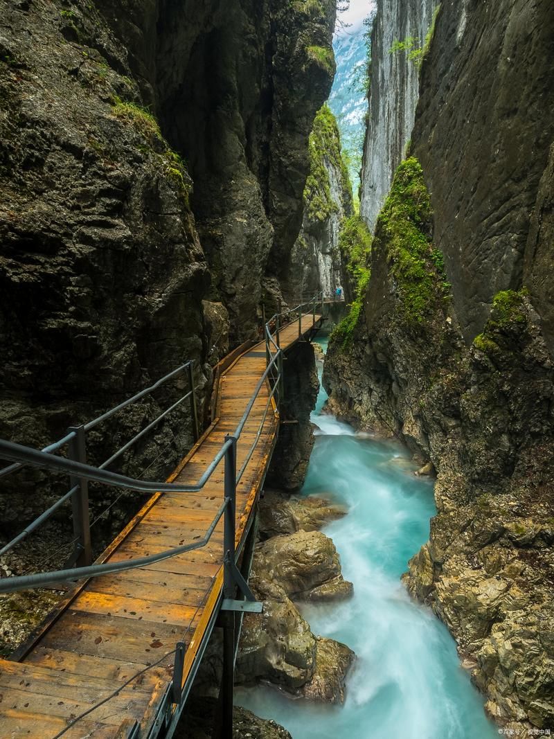 【鹤峰：武陵山腹地的零感染坚守与物理屏障_26825】