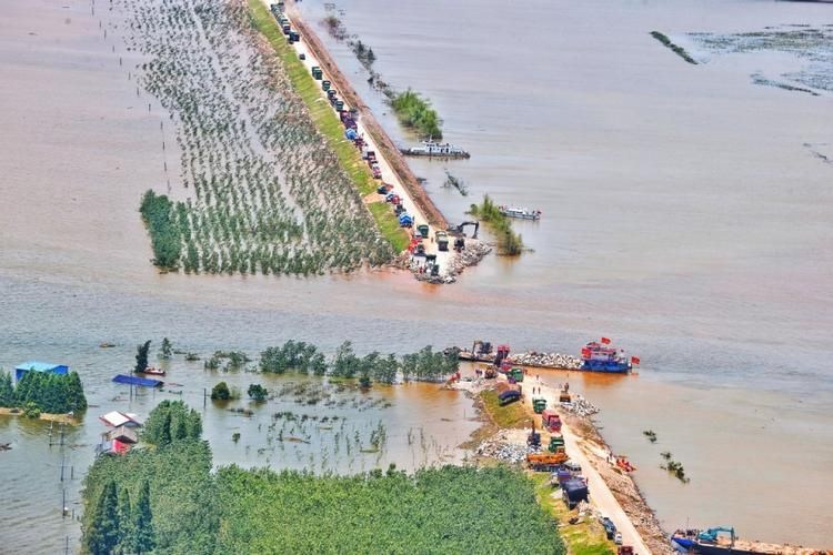 岳阳楼区：洞庭湖交通枢纽下的疫情防线与破口