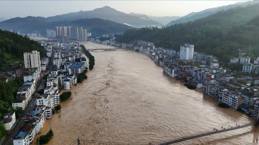 廉江：雷州半岛交通枢纽的疫情防线与破防时刻_11764