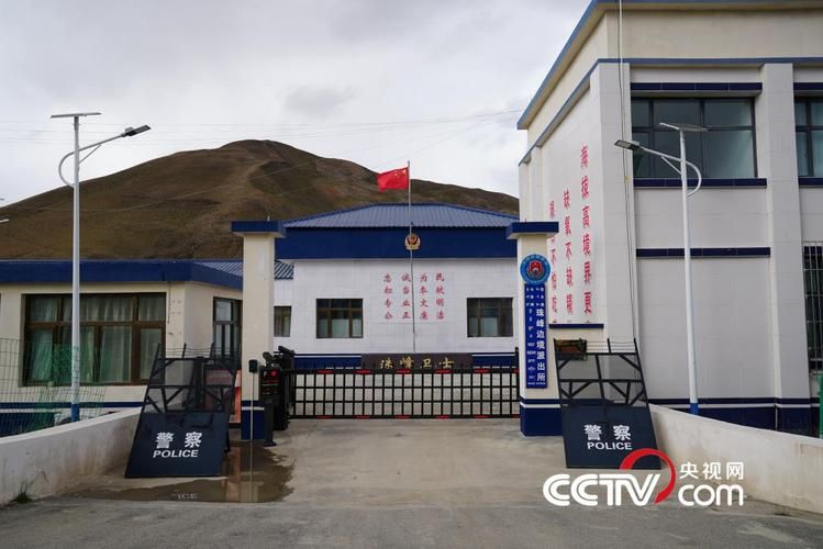 【高原小城防疫纪实：宁蒗彝族自治县的地理屏障与社区坚守】
