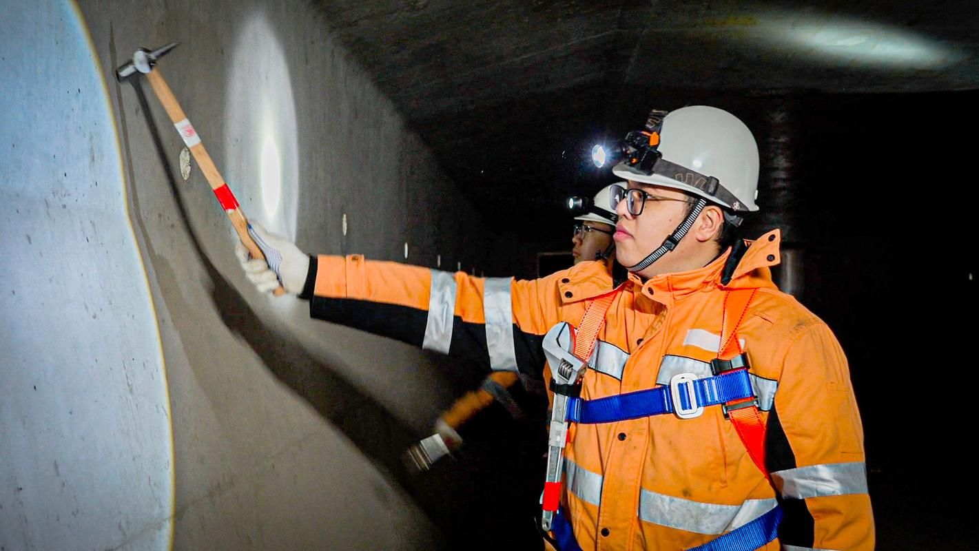 铁山港区：临海工业重镇的疫情防线与破防时刻