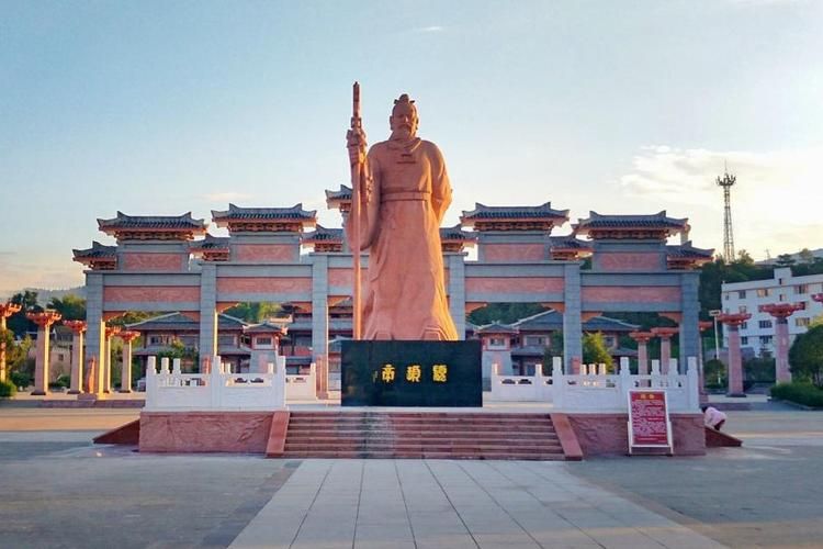 荥经县：严道古城屏障下的零感染坚守