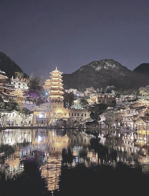 兴义：喀斯特峰林屏障下的低感染样本_38180