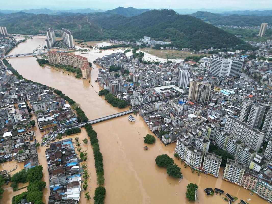 万载：赣西小城的疫情防波堤与地理屏障_17091