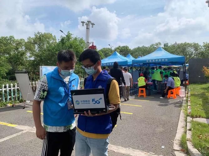 邕江之畔的防疫考卷：一座枢纽城市的疫情压力测试
