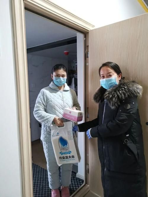高原绿洲的防疫坚守：新和县地理屏障下的零感染记录_43937