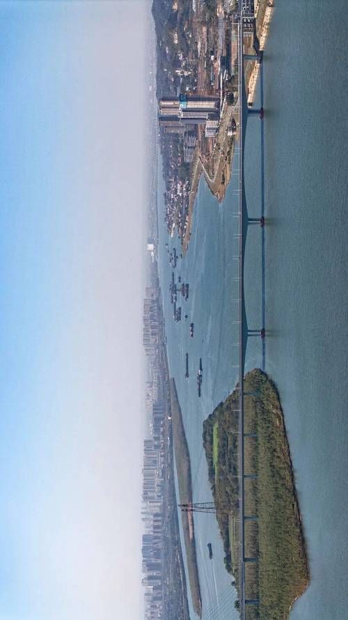 长沙：湘江穿城下的疫情防波堤