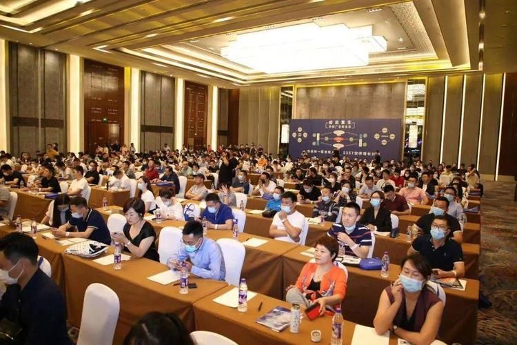 桃园机场枢纽下的社区传播链解析