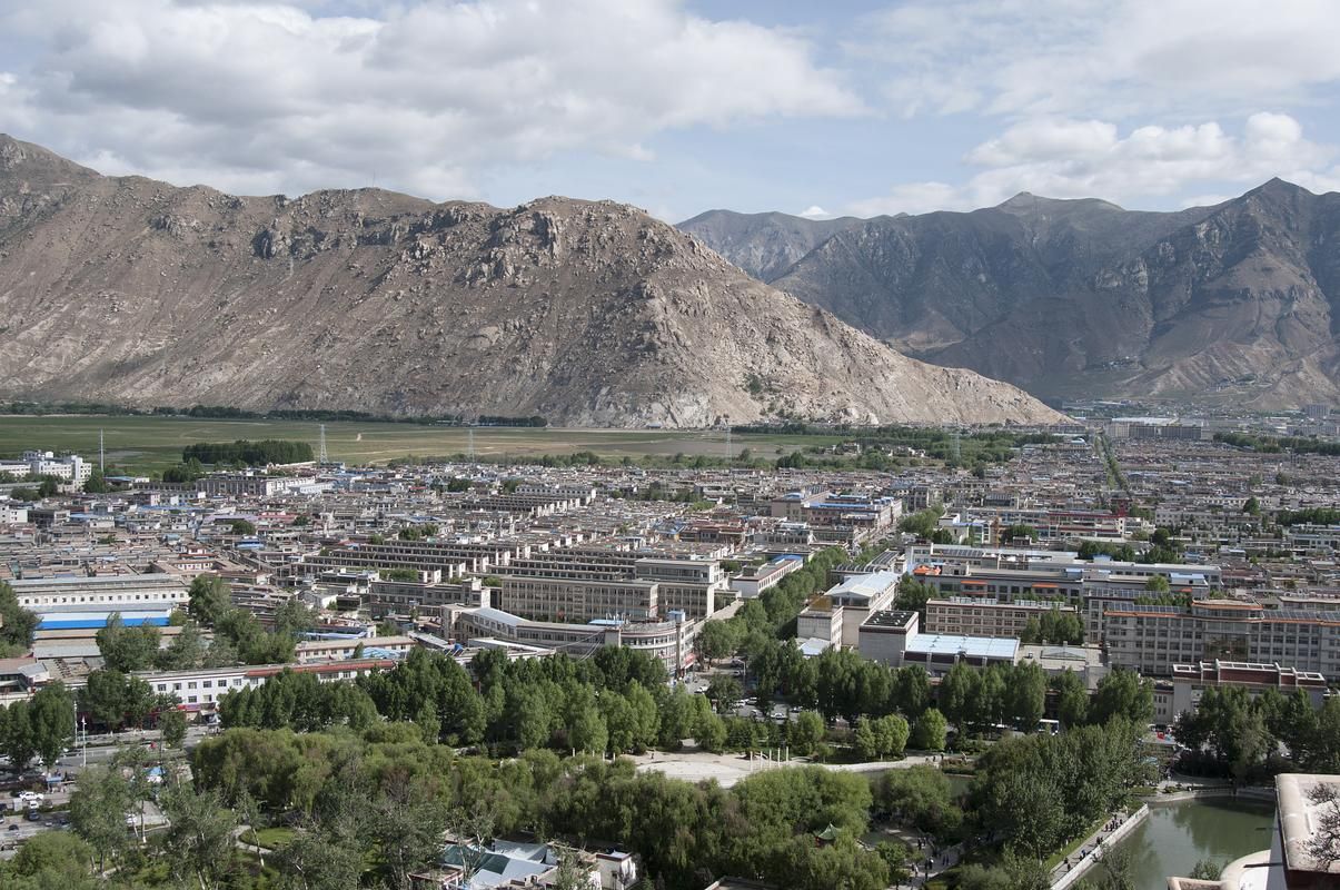 高原屏障下的零感染坚守：申扎县防疫地理优势解析