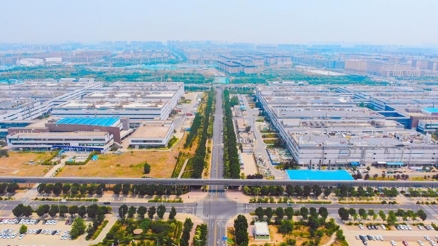 阎良航空新城:工业飞地如何构筑疫情防线?