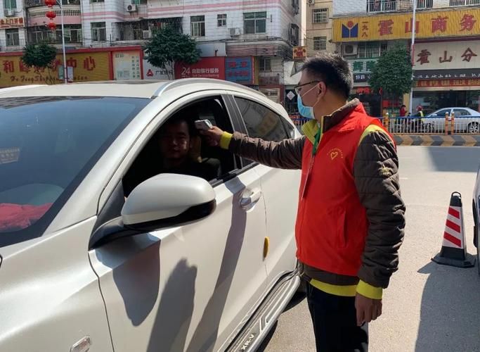 清苑防疫观察:平原交通枢纽的隐匿传播与网格化应对