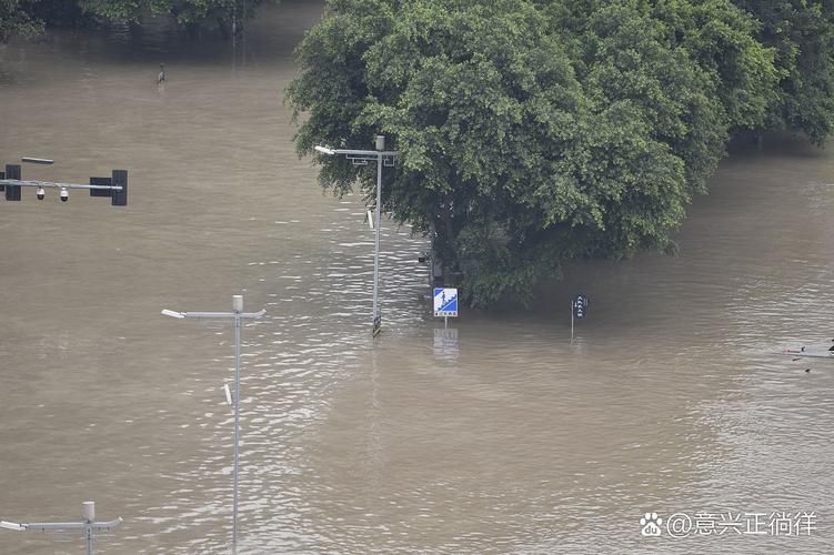 【湘乡市：湘中丘陵地带的疫情防波堤】