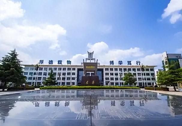 鹤壁:豫北交通枢纽的疫情防线与破防时刻_4176
