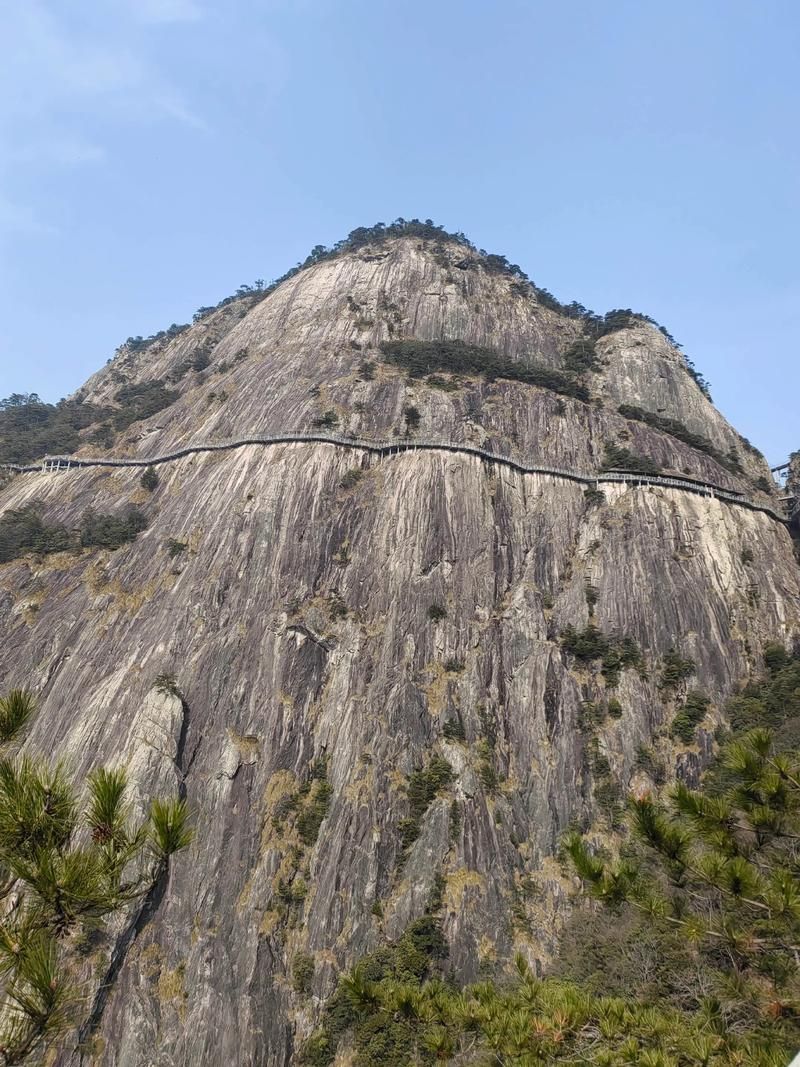 岳西县：大别山腹地的零感染记录与地理屏障