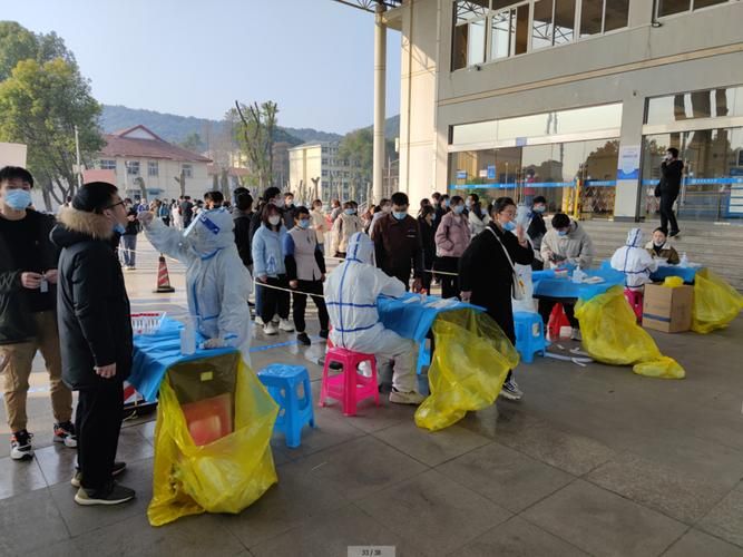 鹤城防疫样本：湘西门户枢纽的常态化防控实践