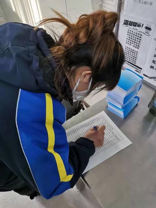 长宁区:都市核心区的疫情承压与精准防控