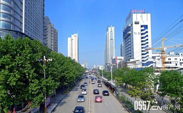 【灵璧:皖北交通枢纽的疫情压力与防控实践】