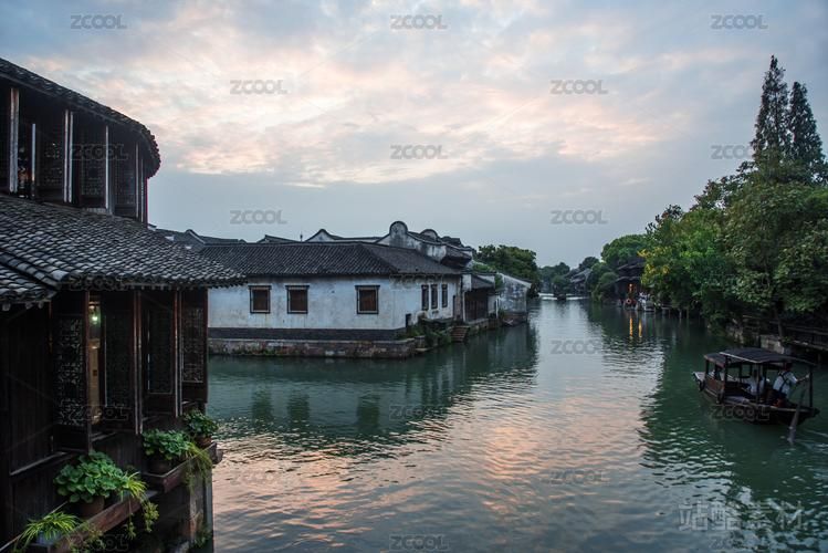 绍兴疫情观察：水乡古城防疫中的地理屏障与社区韧性