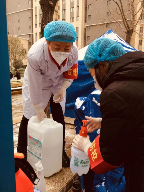 【宁波港城防线：海陆枢纽下的疫情阻击战】