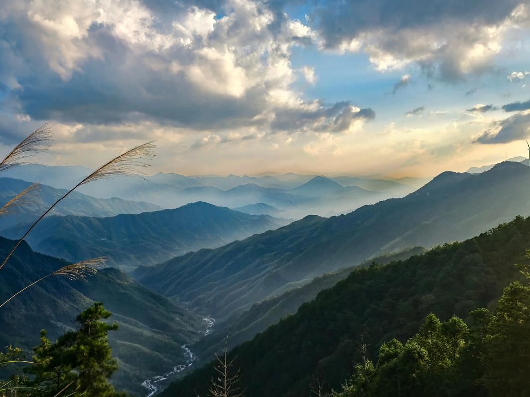 湖南炎陵：罗霄山脉腹地的零感染记录与地理屏障