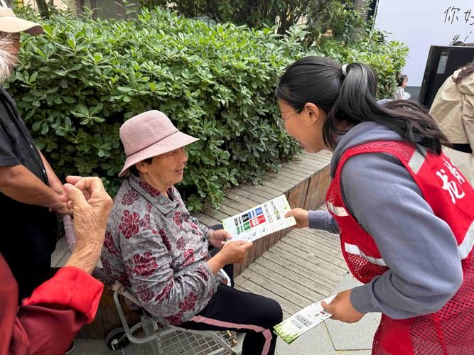 蜀山屏障下的社区防线：城市核心区如何阻断隐匿传播？