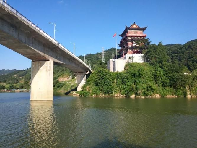 昭平:桂江流域的零感染孤岛,地理屏障如何隔绝病毒?