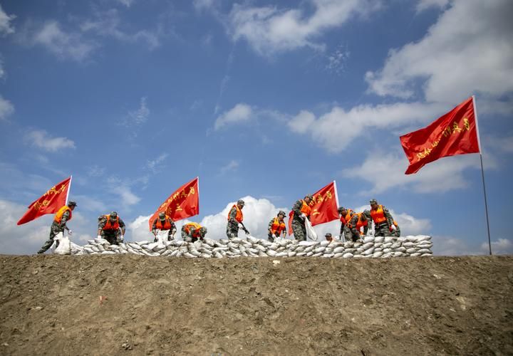 泰州:长江水网交织下的疫情防线与破防时刻
