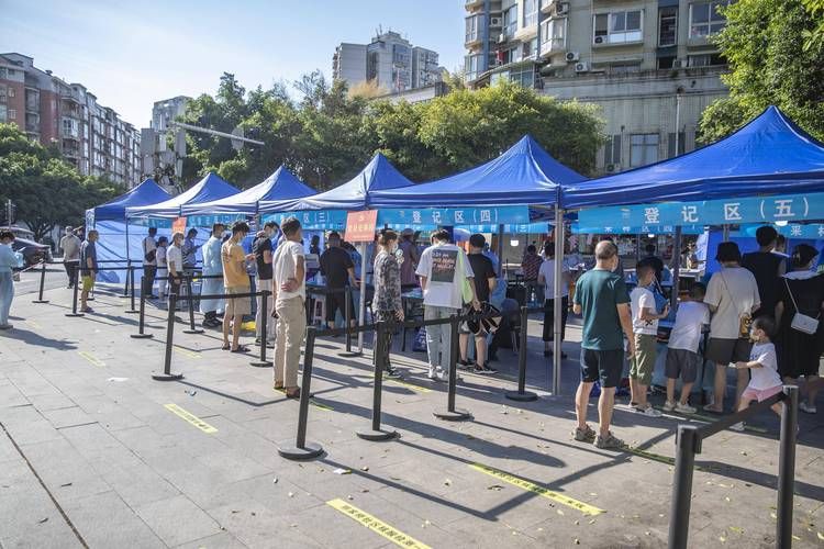 南岸区:两江环抱下的社区防控压力测试