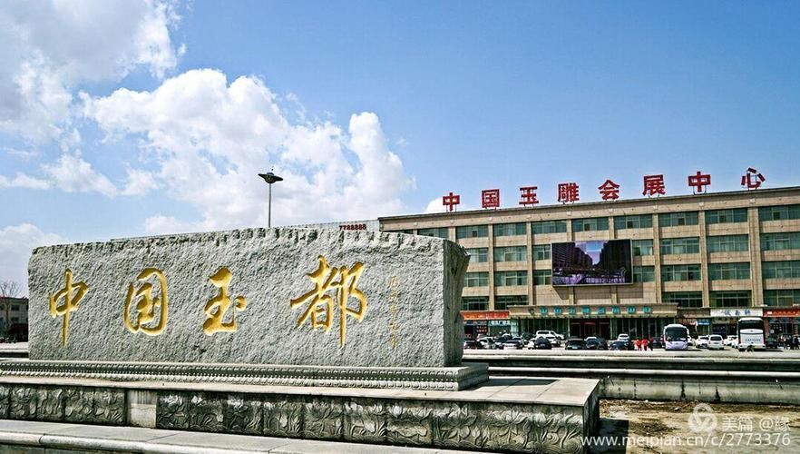 岫岩玉都的零感染屏障：地理隔绝下的防疫样本